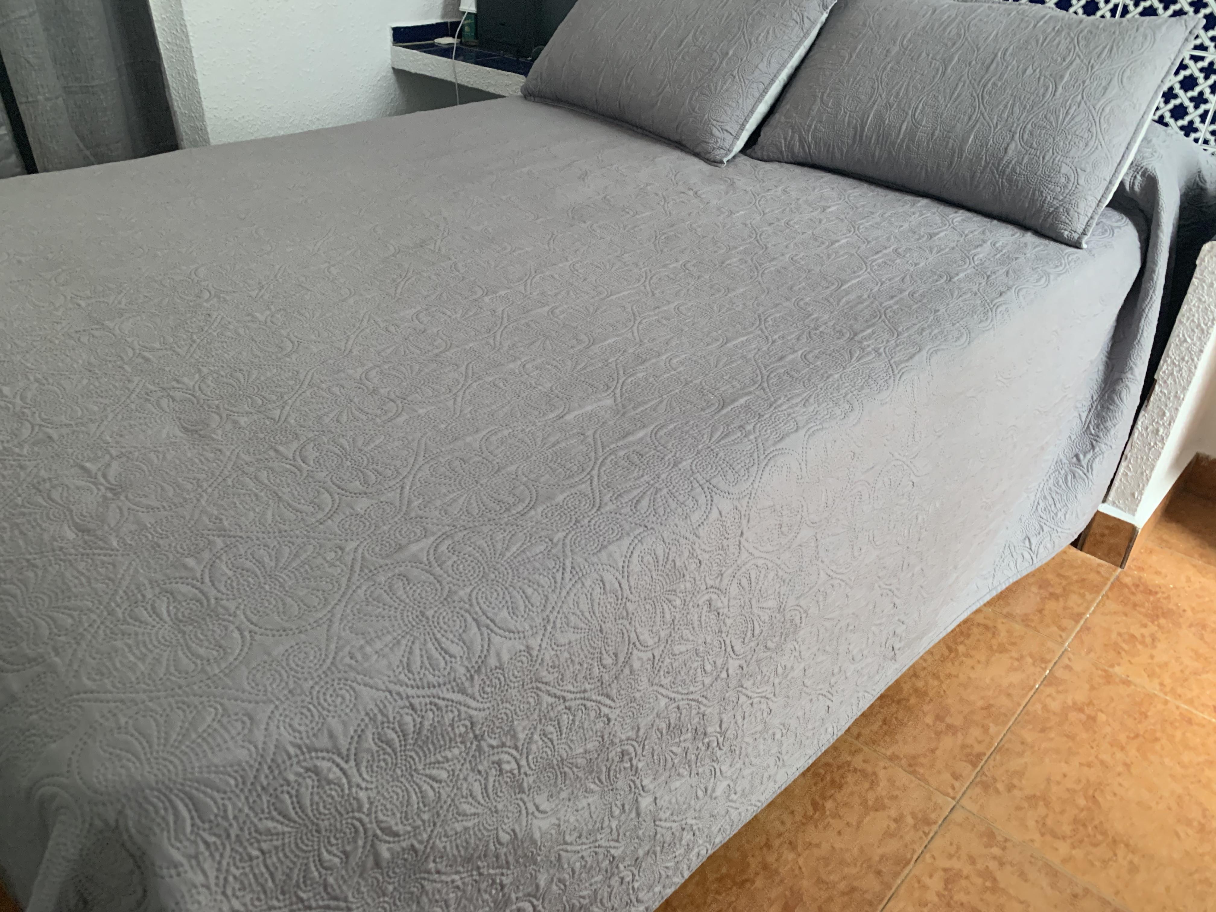 Hostal Alcobia Sevilla Bagian luar foto